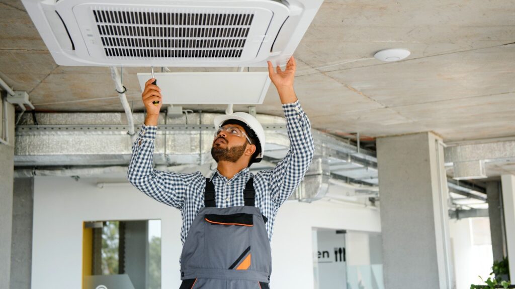 Instalación de aire acondicionado en vivienda antigua en Huesca con soluciones eficientes